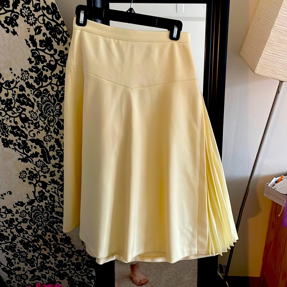 Club Monaco Yellow A-line skirt Size 0